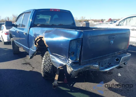2004 Dodge Ram 1500 Slt/Laramie z USA, uszkodzony, nr VIN 1D7HU18D44S674592